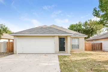 415 Margo St San Antonio, TX 78223